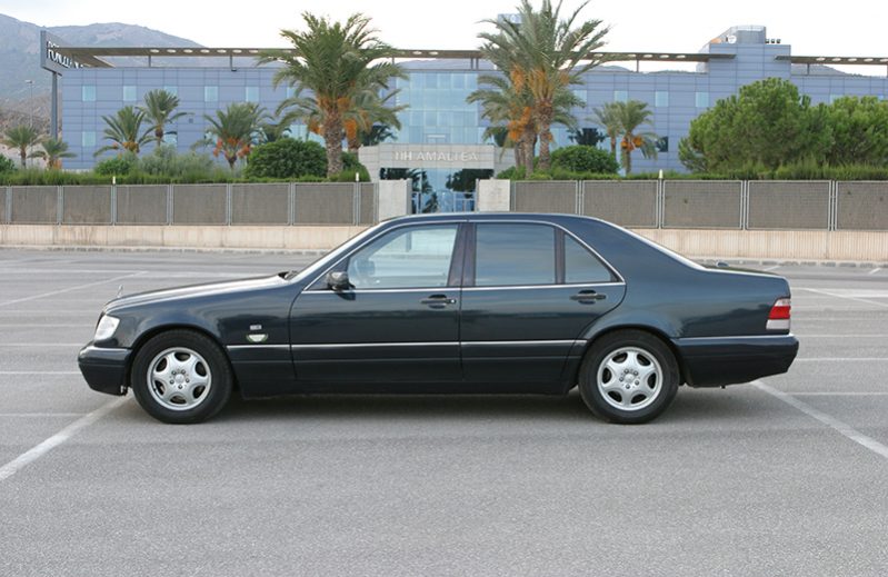 Mercedes Clase S (140) de Alquiler con Conductor VTC